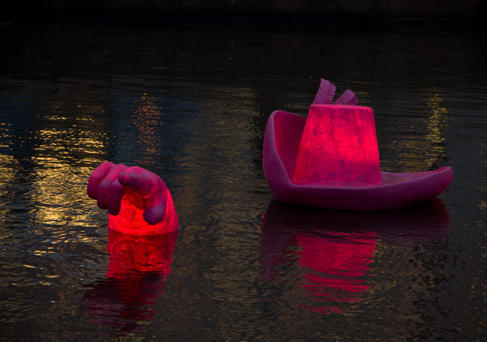 Ljusskulptur-2014-Gustavs-Hatt. Foto: Jan Peter Dahlqvist