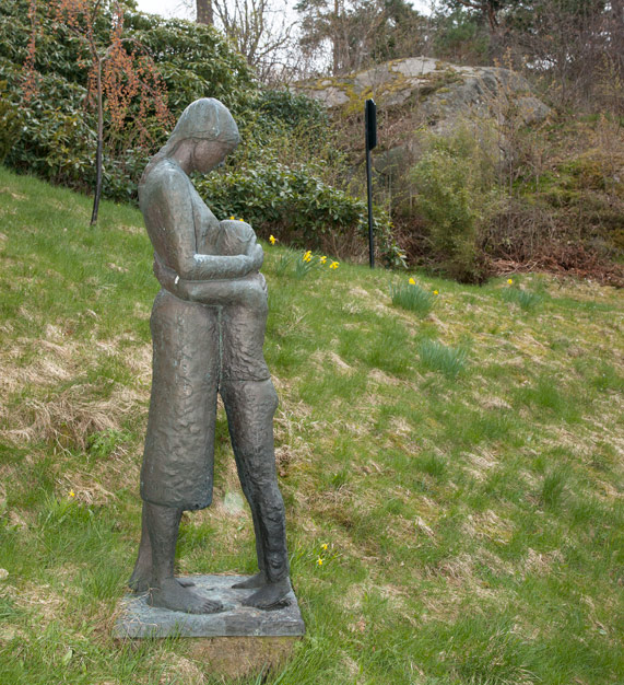 Tröst © Inger Karlsberg/Bildupphovsrätt 2018. © Foto: Jan Peter Dahlqvist, 2016