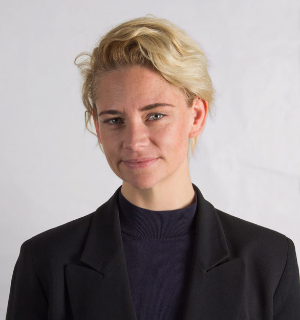 Fotografi på Sarah Hansson. Foto: Jan Peter Dahlqvist, 2016