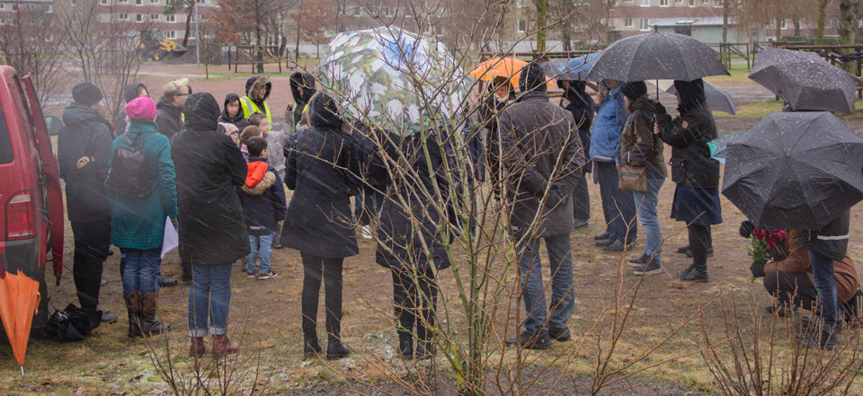 Bild från invigningen av konstverk, Bergkristallparken, Tynnered, Göteborg den 31 januari, 2018.